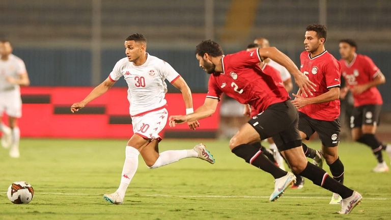 تونس ضد مصر كريم حقي نجم منتخب تونس الأسبق