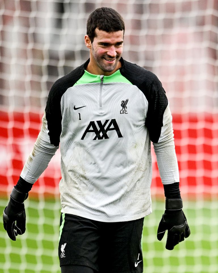 أليسون بيكر أليسون بيكر