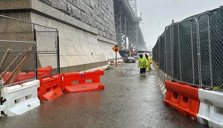 مياه الأمطار أغرقت شوارع نيويورك