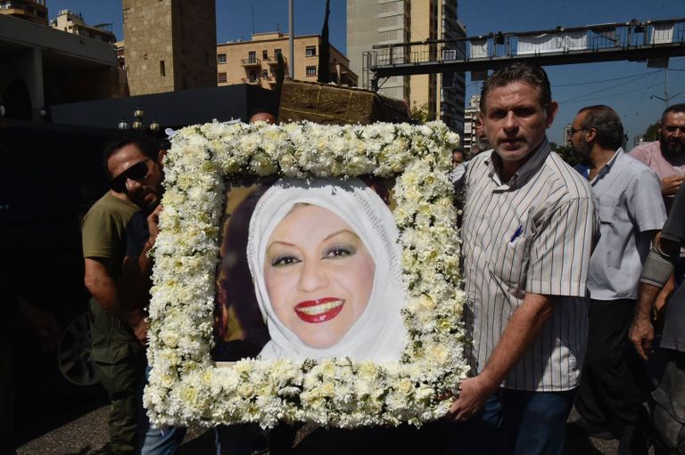 الفنانة اللبنانية نجاح سلام