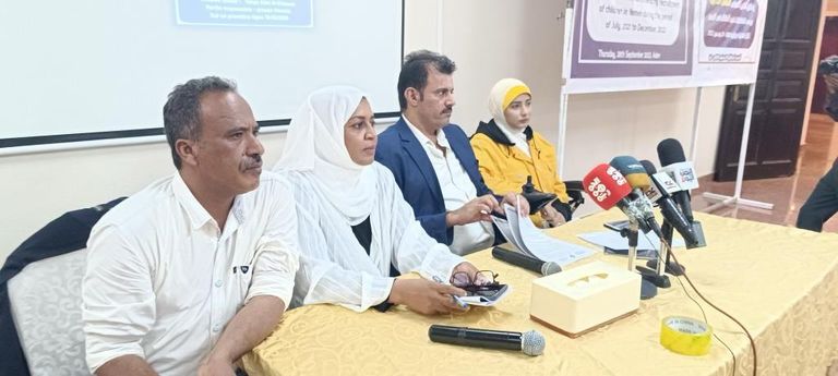 أحد الأطفال في معسكرات الحوثيين باليمن