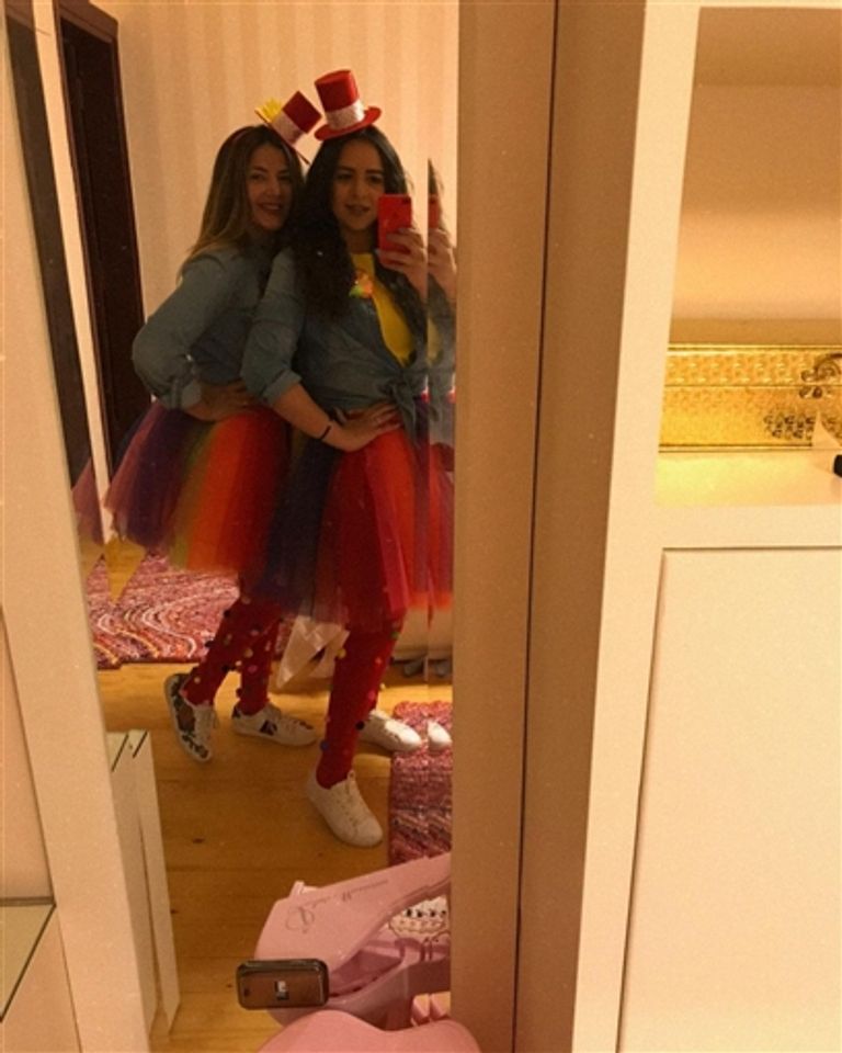 إيمي ودنيا سمير غانم 