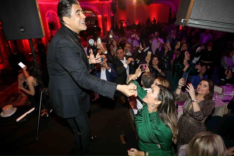 عمرو دياب في حفل دبي