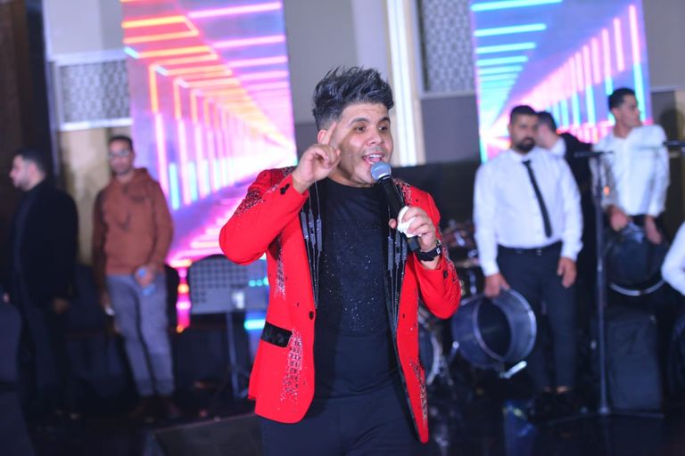 عمرو دياب في حفل دبي