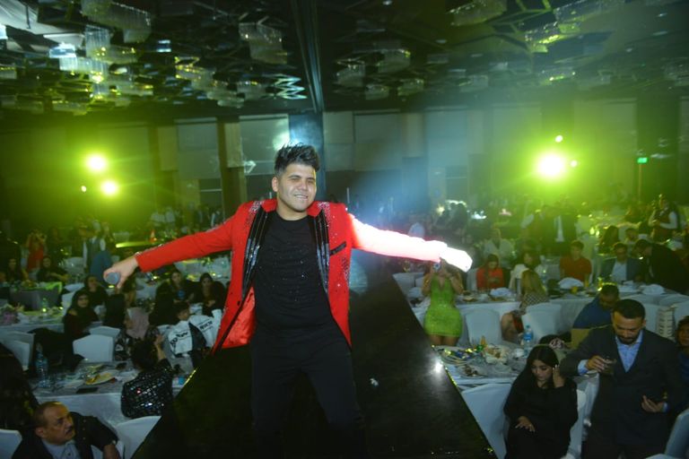 عمرو دياب في حفل دبي