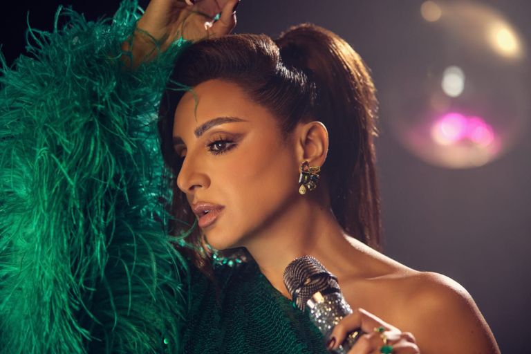 عمرو دياب في حفل دبي