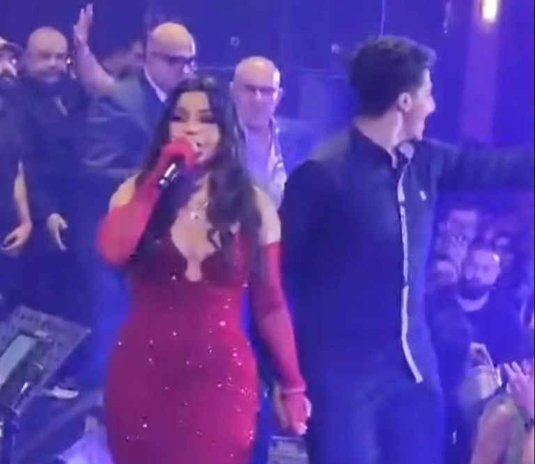 عمرو دياب في حفل دبي