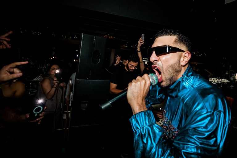 عمرو دياب في حفل دبي