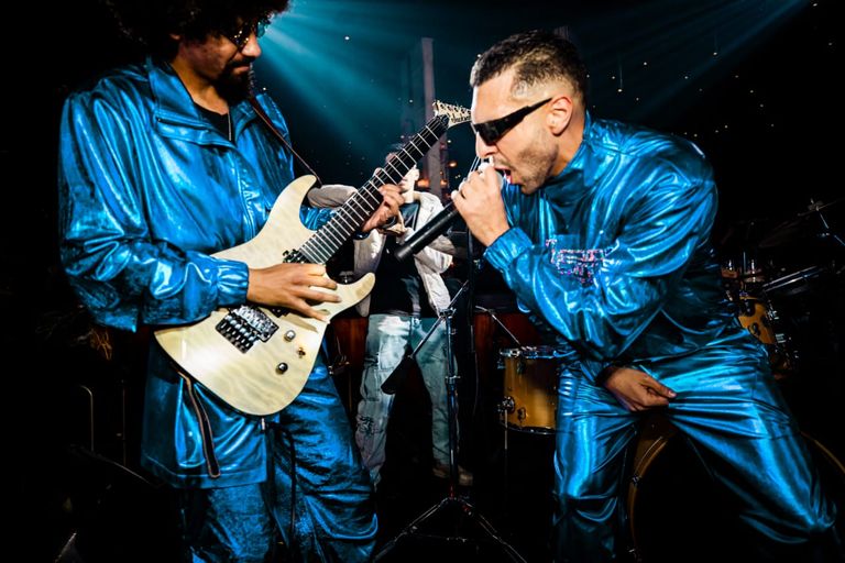 عمرو دياب في حفل دبي