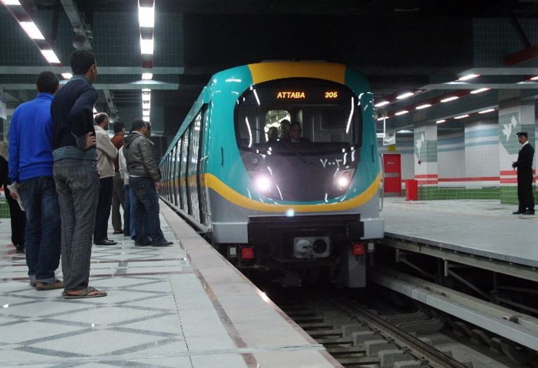 إدارة مترو الأنفاق بالقاهرة تطبق أسعار جديدة لتذاكر المترو إدارة مترو الأنفاق بالقاهرة تطبق أسعارا جديدة لتذاكر المترو