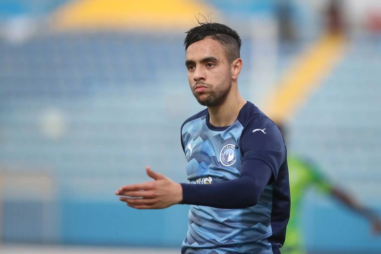 حسين الشحات لاعب الأهلي المصري