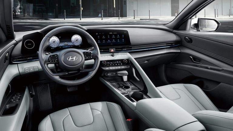 هيونداي إلنترا CN7 فيس ليفت 2024