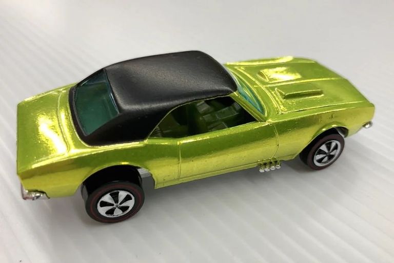 نسخة Lime-Over-Chrome Camaro دمى سيارات