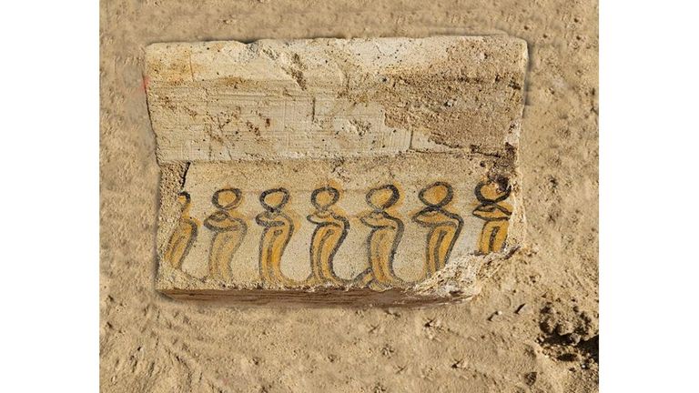 من الآثار المكتشفة في المنيا