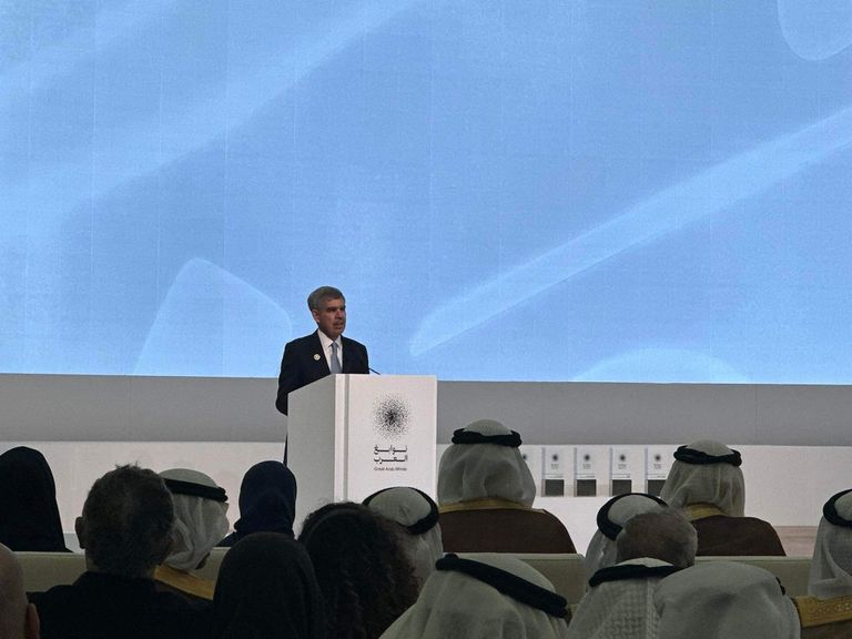 الفائزون بجائزة نوابغ العرب