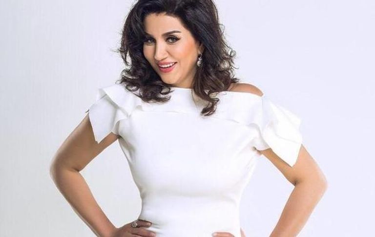 الفنانة المصرية وفاء عامر 