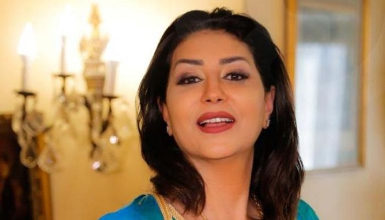 الفنانة المصرية وفاء عامر 