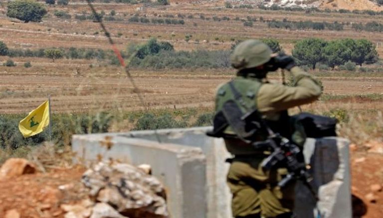 جندي إسرائيلي على حدود لبنان