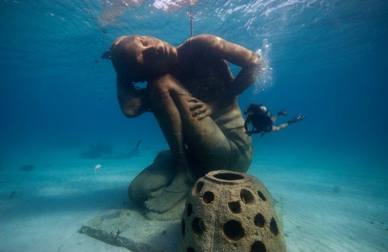 حديقة كليفتون تحت الماء في مدينة في ناسو السياحة في جزر البهاما… 5 أماكن من روائع الكون في البحر الكاريبي