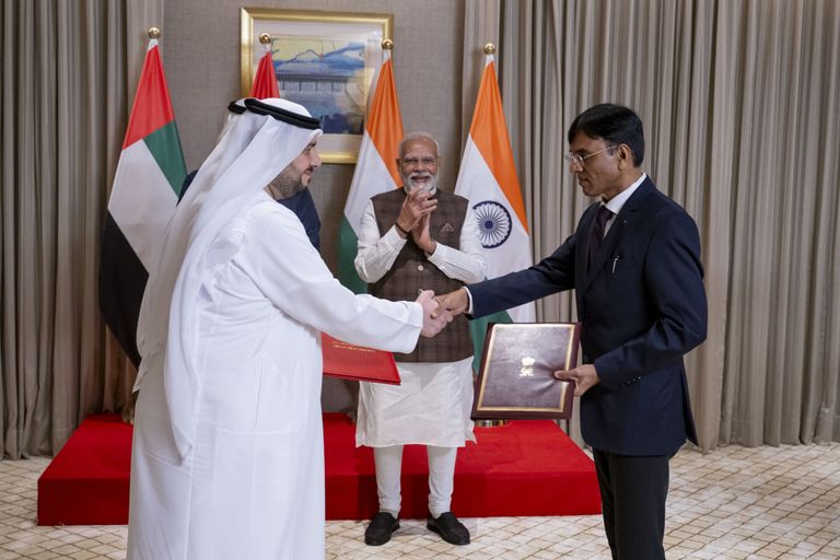 تبادل مذكرات تفاهم بين دولة الإمارات والهند