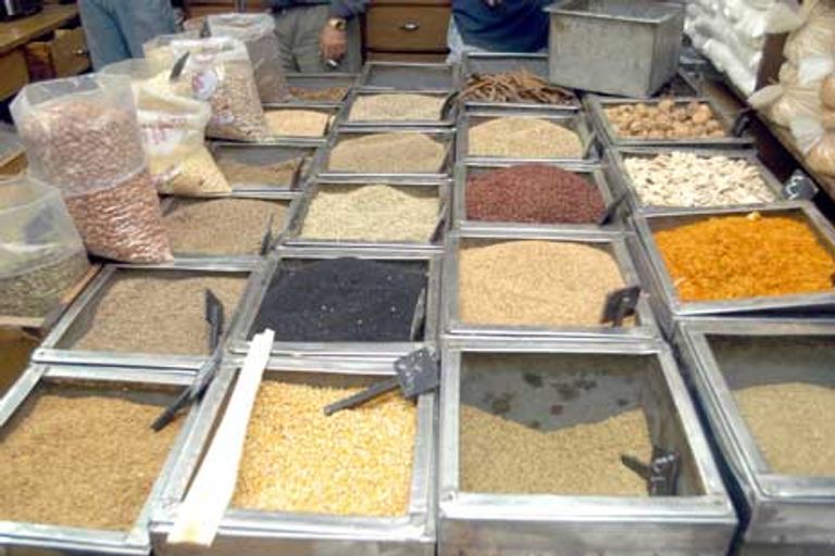 التداوي بالأعشاب في الأردن يزداد منذ جائحة كورونا- أرشيفية