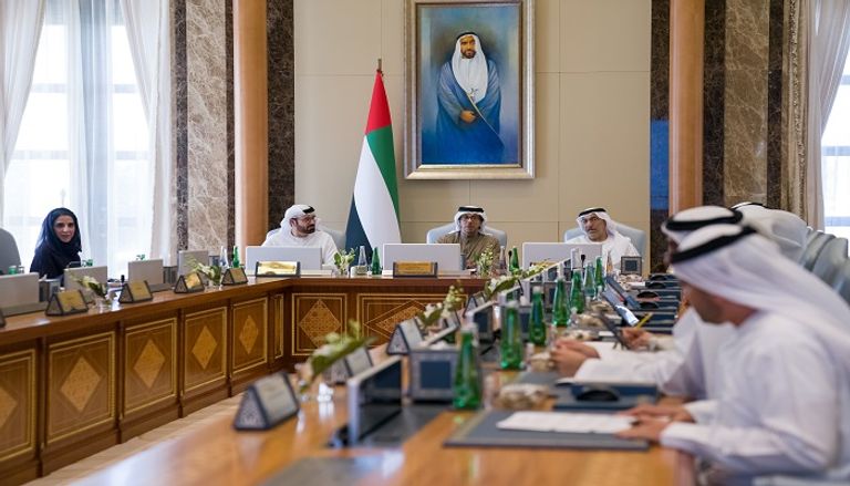 الشيخ منصور بن زايد آل نهيان يترأس المجلس الوزاري للتنمية