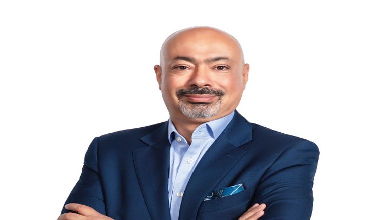 حاتم دويدار الرئيس التنفيذي لـ"إي آند" إنجازات مجموعة