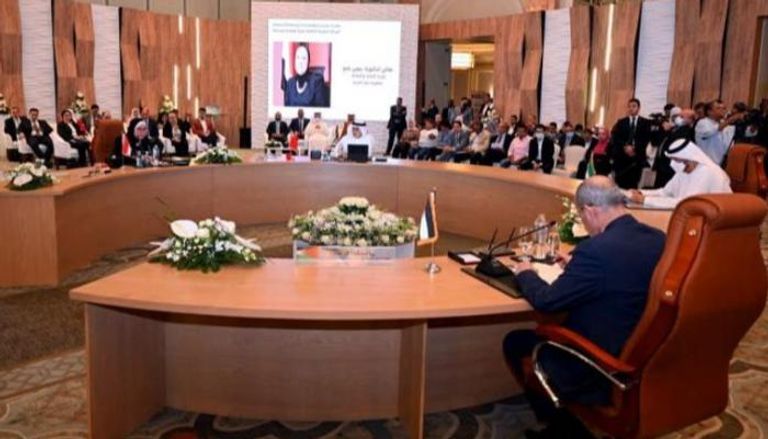 اللجنة العليا للشراكة الصناعية التكاملية لتنمية اقتصادية مستدامة