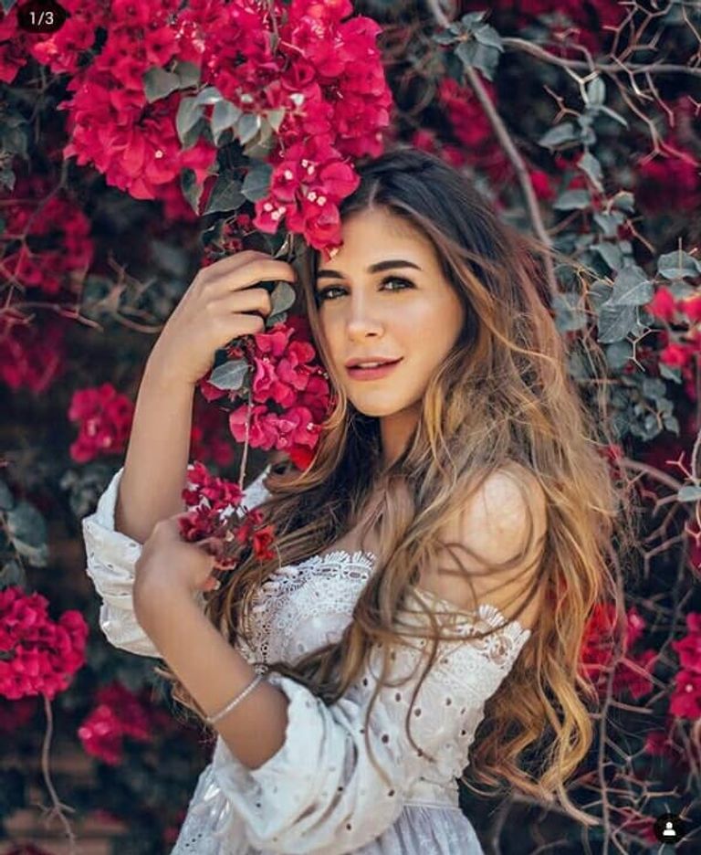 الفنانة الشابة ملك قورة