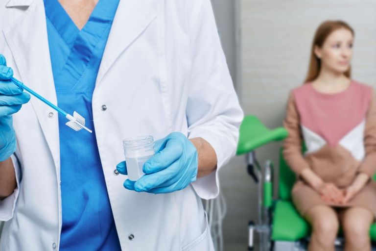 شعار التوعية بسرطان عنق الرحم