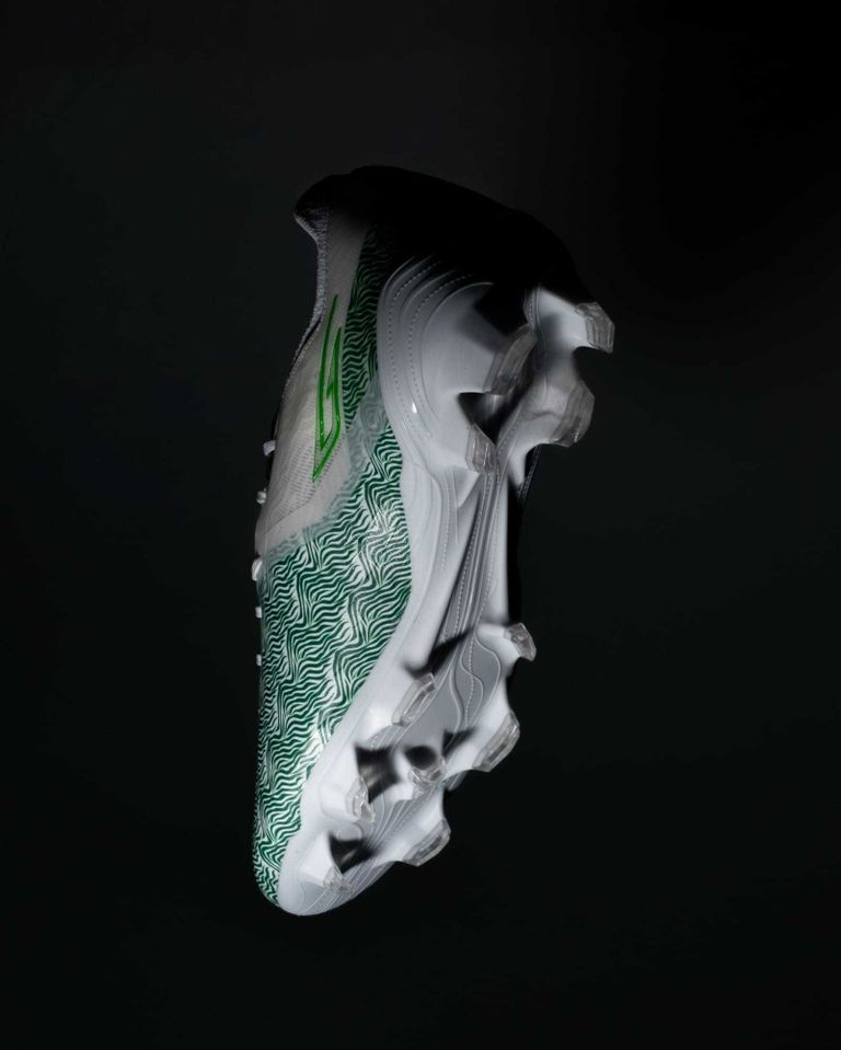 ويليام تروست إيكونغ قائد نيجيريا