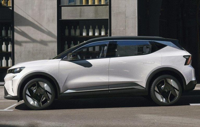 سيارة Scenic E-Tech Electric الكهربائية موديل 2024 سيارة رينو Scenic E-Tech Electric الكهربائية موديل 2024