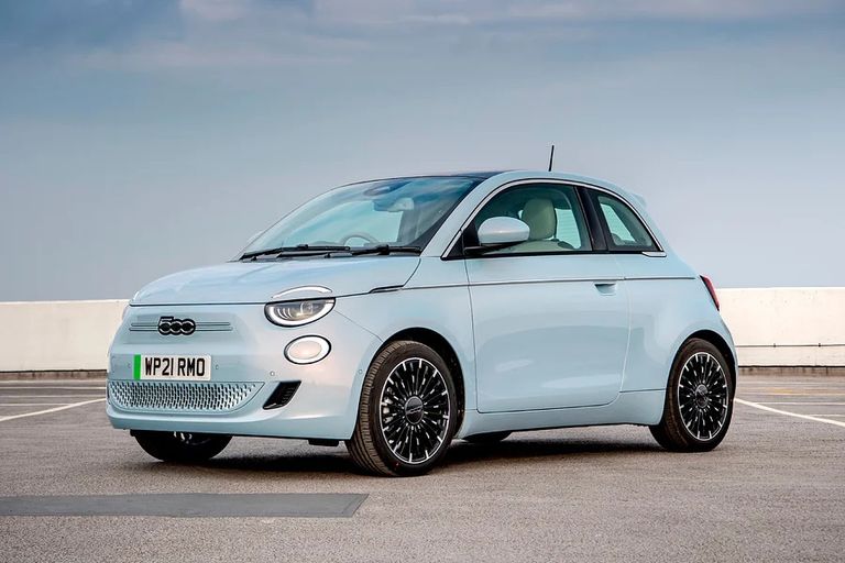 طراز Fiat 500e سيارات كهربائية