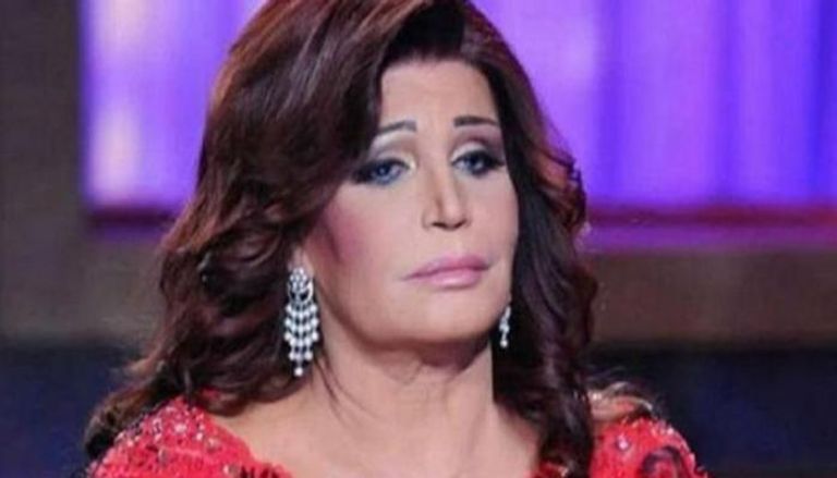 الفنانة نجوى فؤاد 