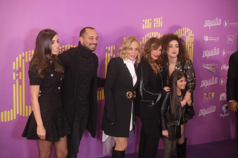 إلهام شاهين وليلى علوي وشيرين رضا