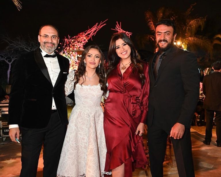 الفنانة ياسمين عبدالعزيز