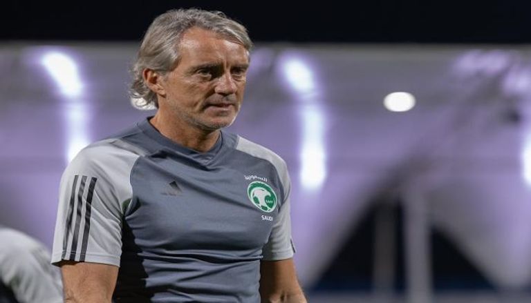 روبرتو مانشيني روبرتو مانشيني مدرب المنتخب السعودي