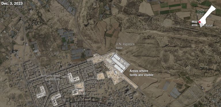 النازحون افترشوا مناطق مفتوحة حول مدينة رفح