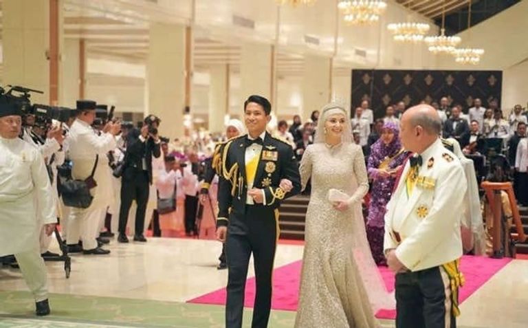 أنيشا عيسى زوجة الأمير عبد المتين