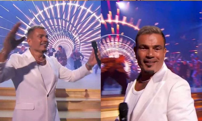 الفنان المصري عمرو دياب خلال حفل Joy Awards 2024 في السعودية عمرو دياب في حفل joy Awards 2024