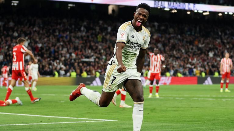 فينيسيوس يحتفل بهدف ريال مدريد ضد ألميريا هدف فينيسيوس لريال مدريد ضد ألميريا