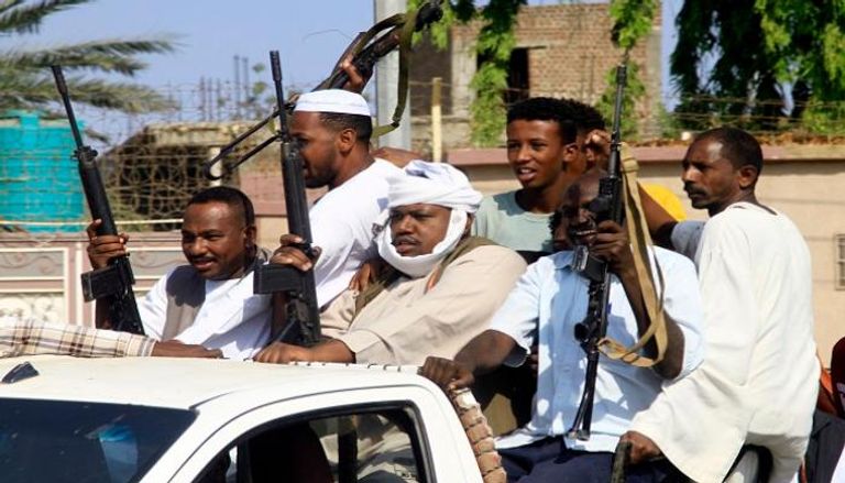أعضاء المقاومة الشعبية المناصرين للجيش السوداني في ولاية قضارف