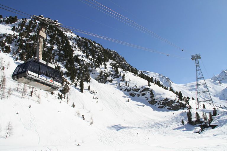 أصعب مسارات التزلج حول العالم