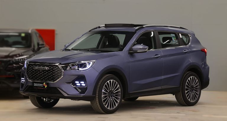 سيارة جيتور X70 لعام 2024