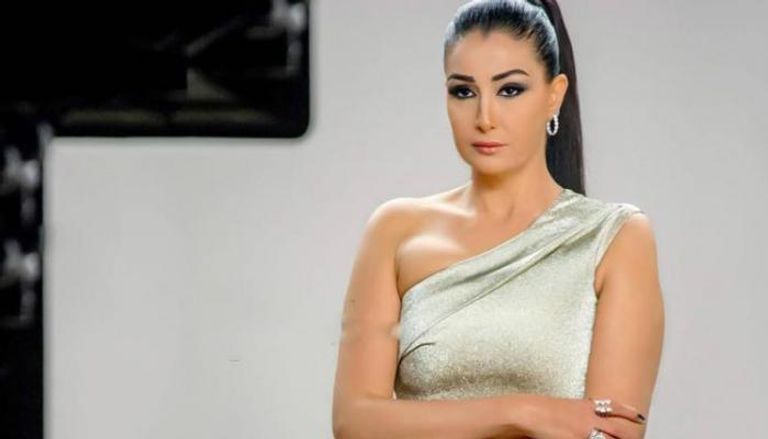 الفنانة غادة عبدالرازق