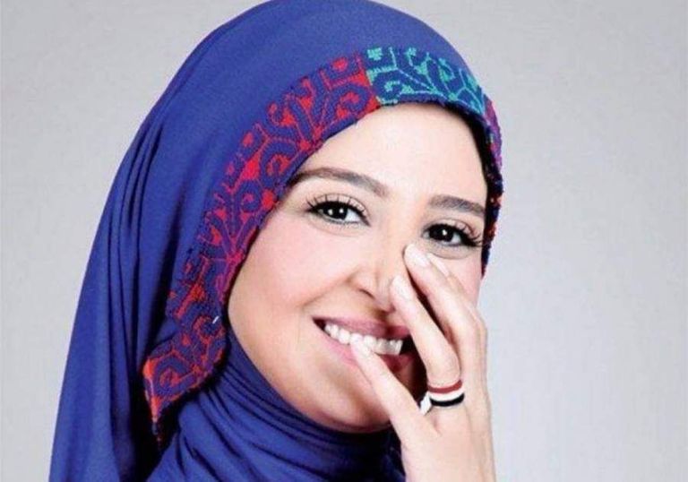 الفنانة المعتزلة حنان ترك