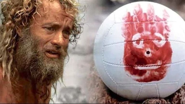 النجم العالمي توم هانكس