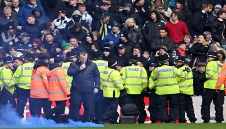 العنف في ملاعب إنجلترا ملعب ويمبلي