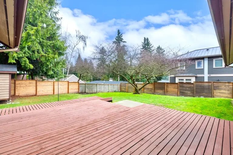 مرآب المنزل الذي شهد تأسيس شركة أمازون