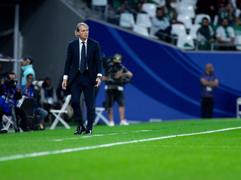 روبرتو مانشيني حسرة المنتخب السعودي